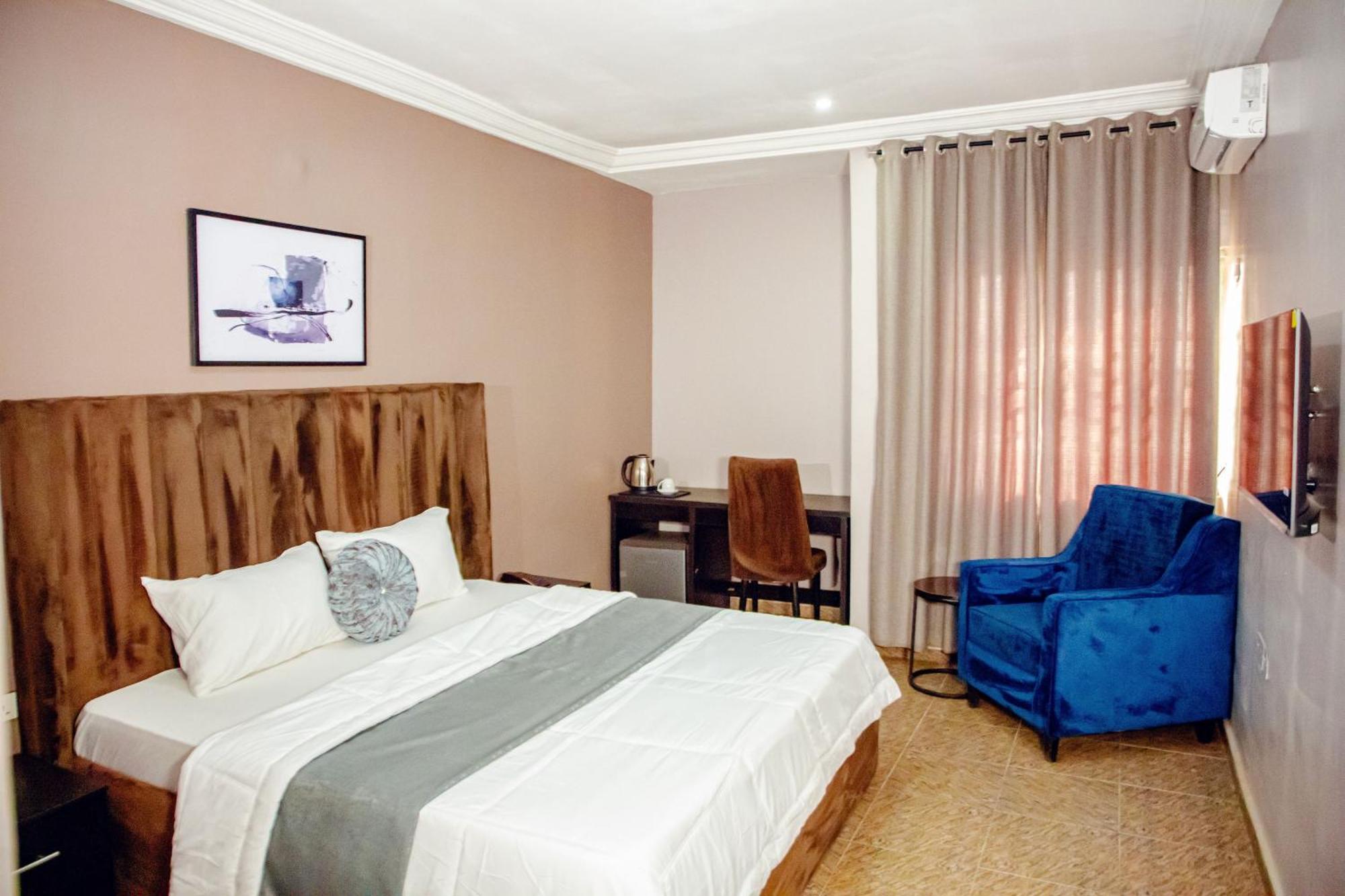 Nexus Xpress Hotel アブジャ エクステリア 写真